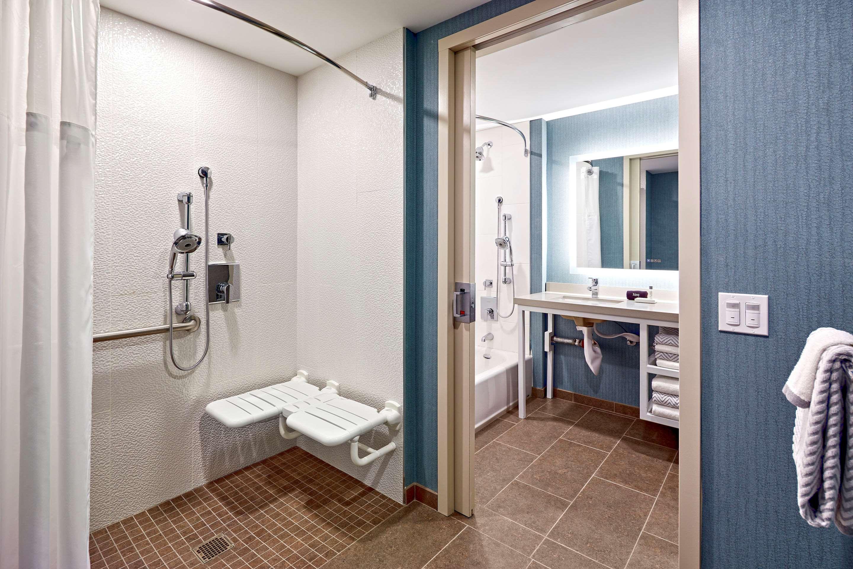 Cambria Hotel & Suites Anaheim Resort Area Exteriör bild