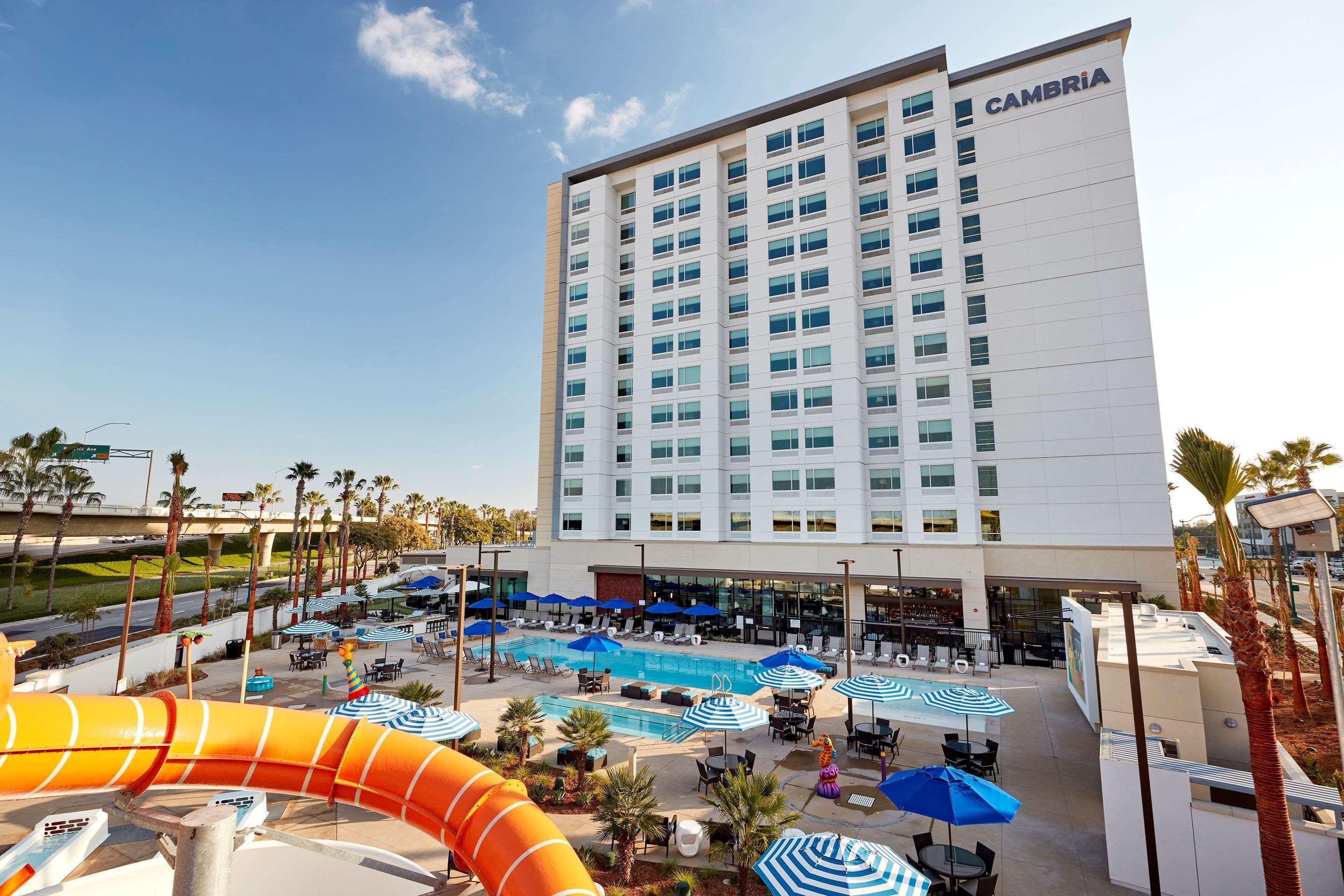 Cambria Hotel & Suites Anaheim Resort Area Exteriör bild